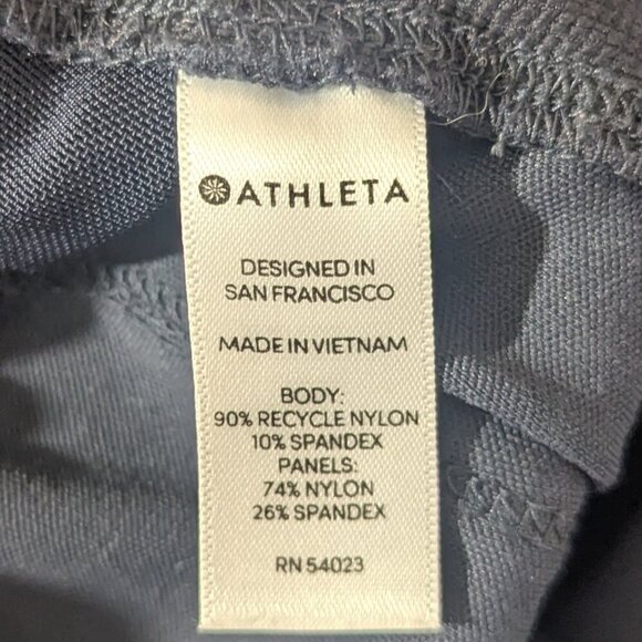 Athleta Headlands Hybrid Cargo Pants Navy Size 10 High Rise Zip Pocket - Picture 7 of 9